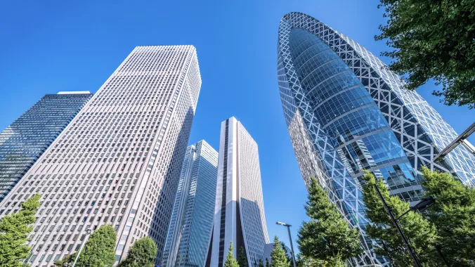 複数事業による安定収益